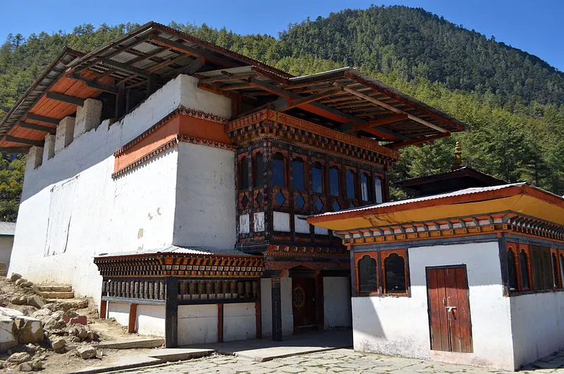 Lhakhang Karpo