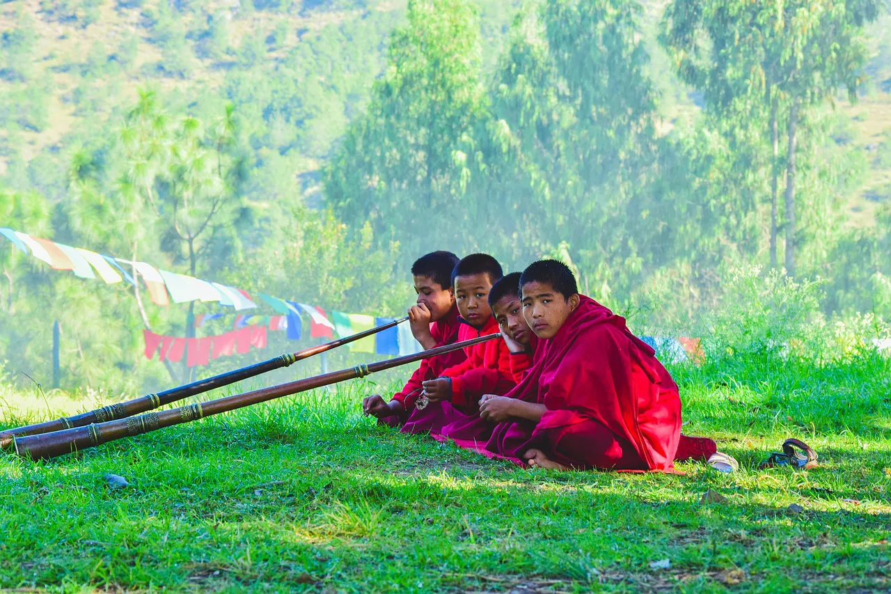 bhutan monks