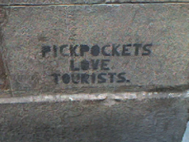 beware of pickpockets