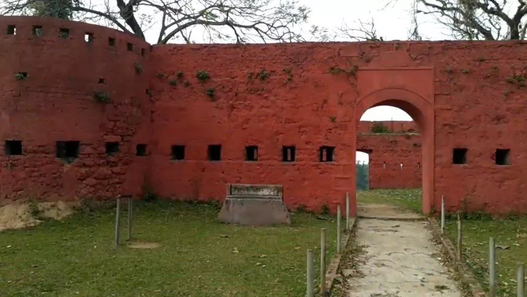 Badarpur Fort the historical fort cum recreational park