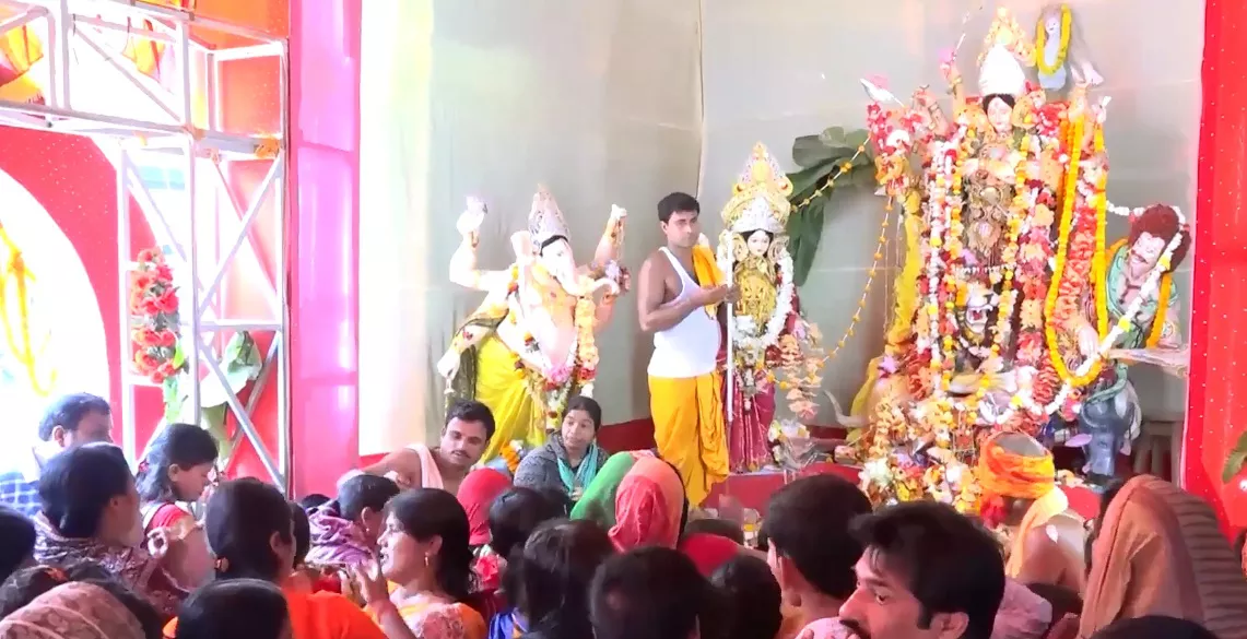 Devotees at the Ashokastami Fair